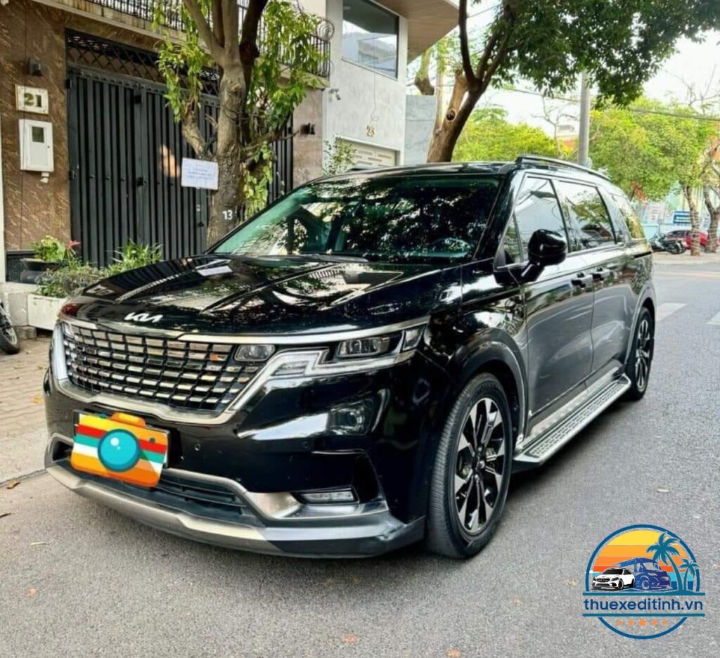 Thuê xe Kia Carnival có tài xế