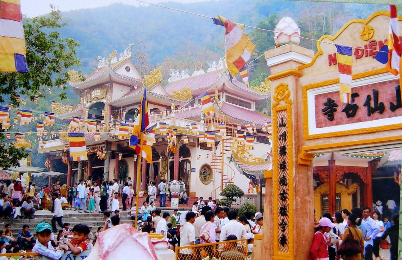 Lễ hội Núi Bà Đen - Văn hoá tâm linh vùng đất thánh Tây Ninh