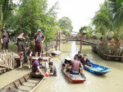 Thuê Xe Ô Tô đi Tour Du Lịch Me Kong