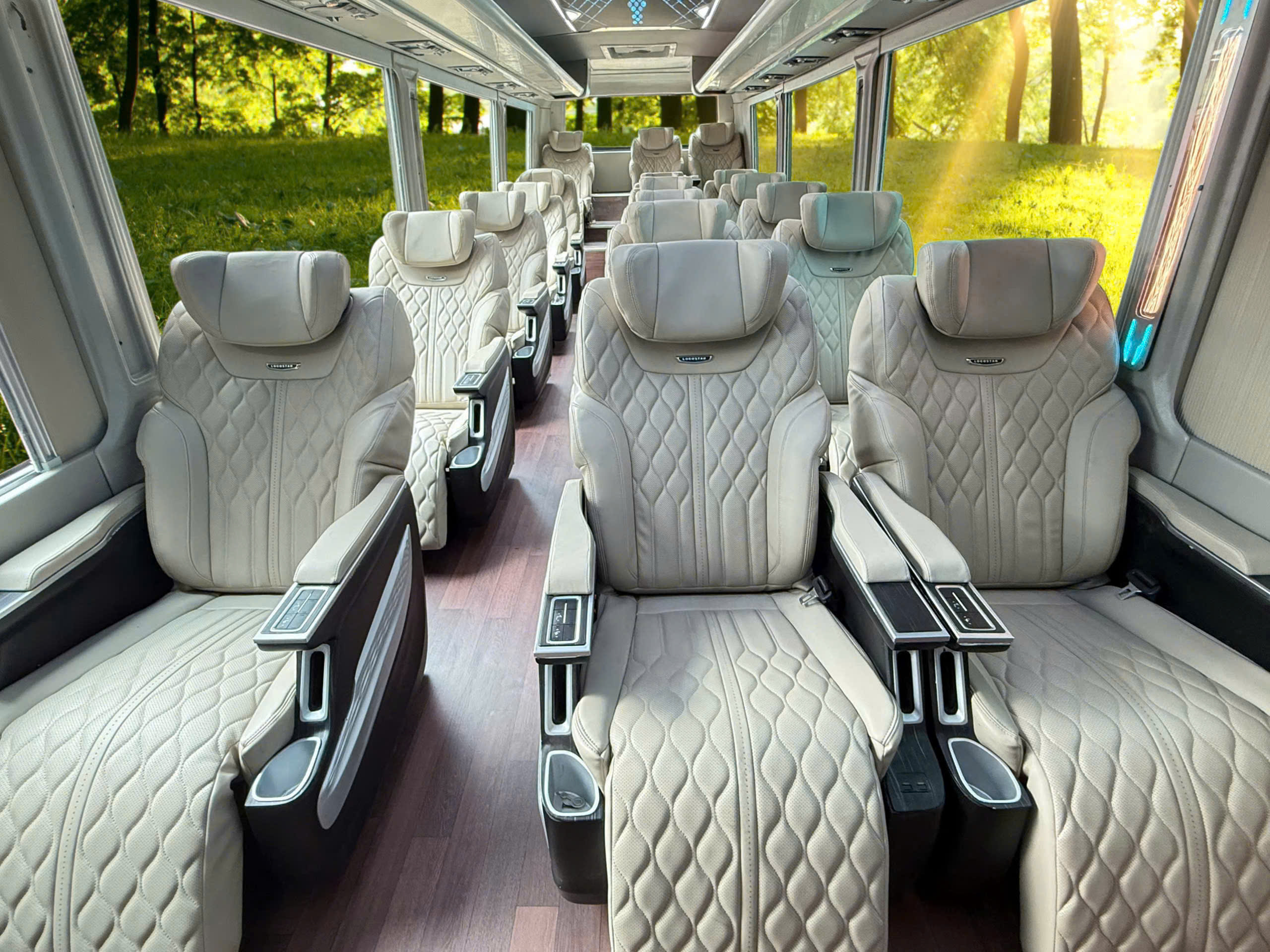 Thuê xe limousine
