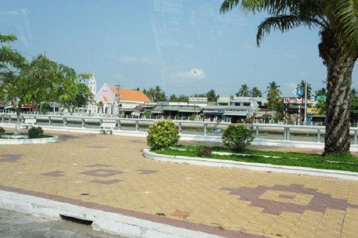 Ngũ Hành Sơn (Núi Non Sơn Trà) Ngũ Hành Sơn (Núi Non Sơn Trà)