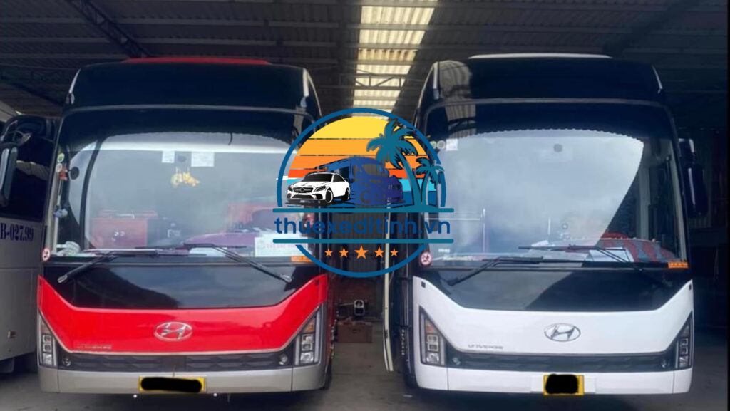 Xe 45 chỗ Hyundai Universe