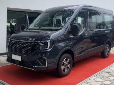 Cận cảnh Ford Transit 2024 sắp được bán tại Việt Nam