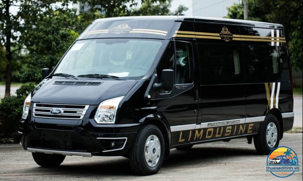 Ford Transit Limousine 9 chỗ