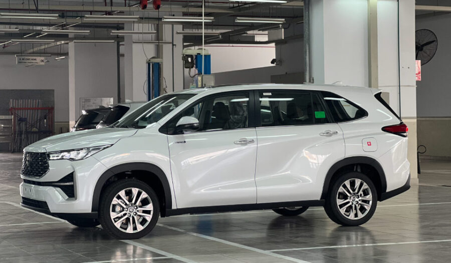 innova-7-chỗ-giá-bao-nhiêu