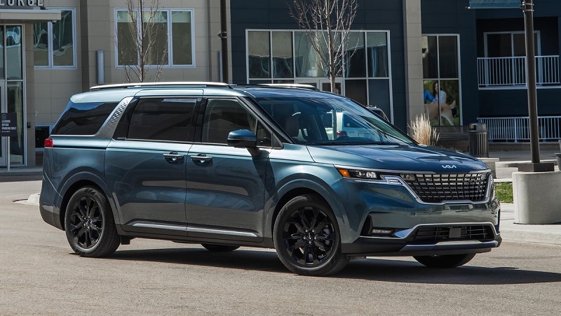 xehay-kia-carnival-230921-2